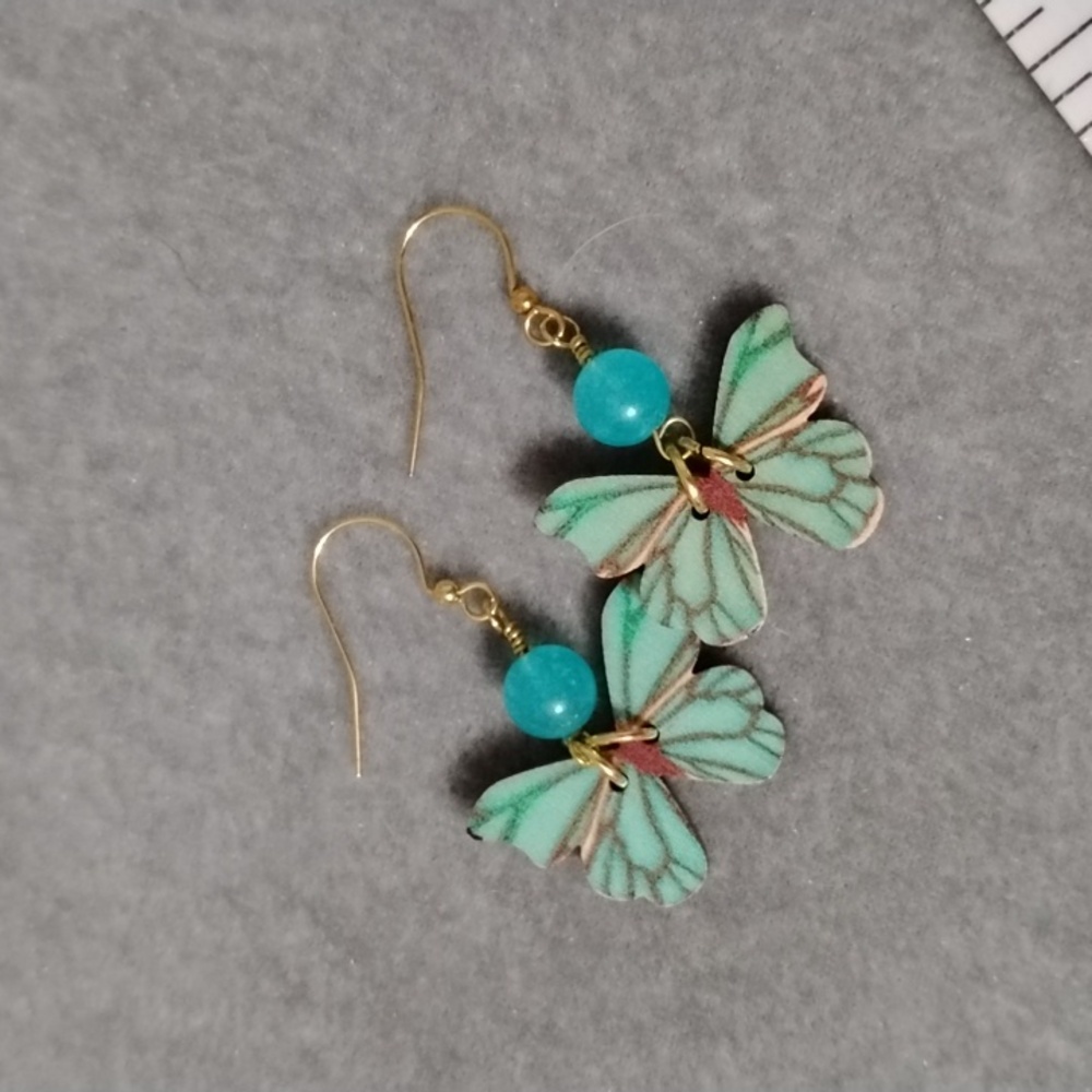 Elegant Butterfly Earrings with Gold Accents - Picture 3 of 4